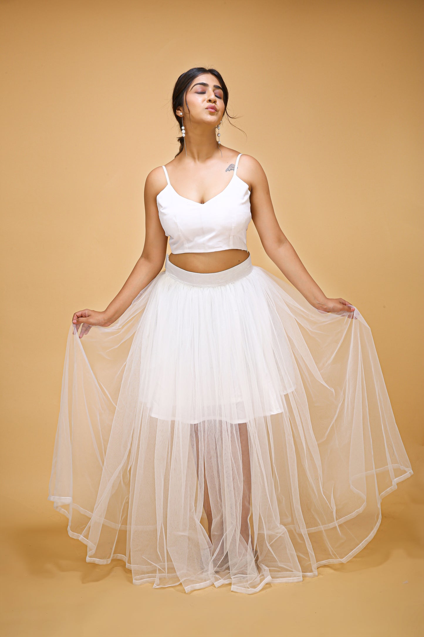 Tulle wedding dress