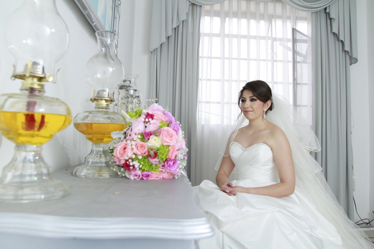 Accessorize with Flair: Arisen's Top Picks for Summer Accessories!