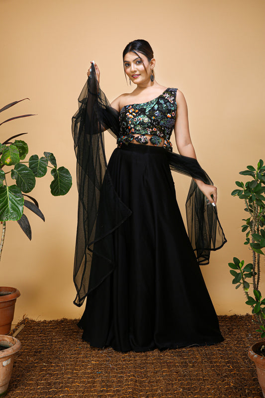 Black Readymade Choli Fully Stiched Blouse Bridesmaid Reception Apparel Fashion Ethnic Exclusive Designer