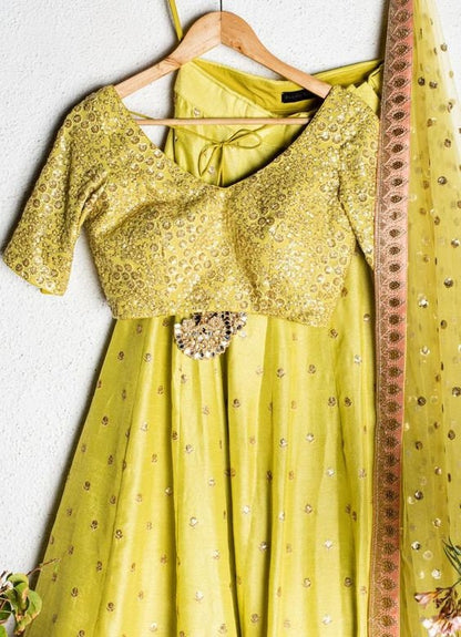 New lehenga choli party wear Bollywood Designer Indian Wedding Bridal Lengha sari for women Latest Trending Design Bridal lehenga suit 1