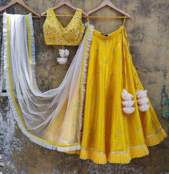 Yellow Designer gown lengha lehenga Indian ethnic traditional wear Indian Suit Chania choli Party wear Yellow dress Wedding wear Function