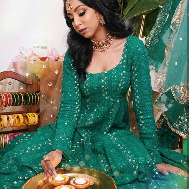 Green Designer gown lengha lehenga Indian ethnic traditional wear Indian Suit Chania choli Party wear Green dress Wedding wear Function 1